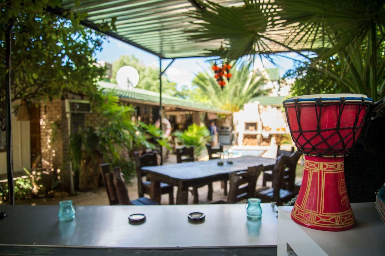 Tsumeb Backpackers & Safari Hostel Ngoại thất bức ảnh